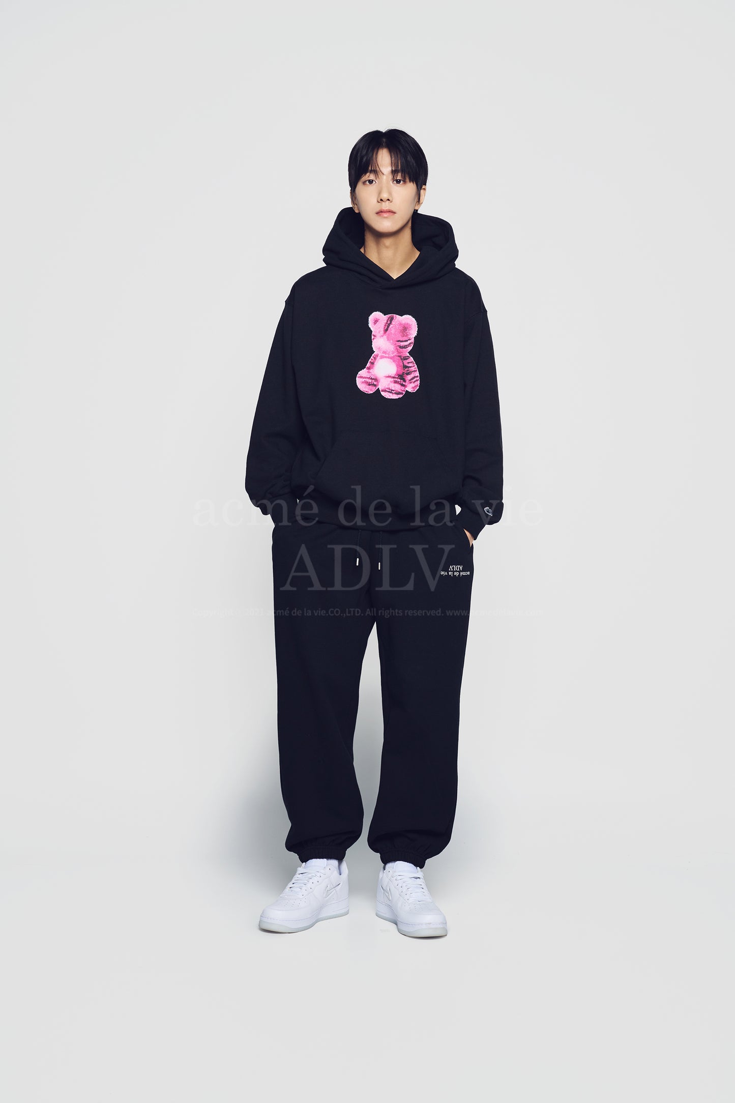 HOSHI X ADLV Tiger Figure Hoodie Black
