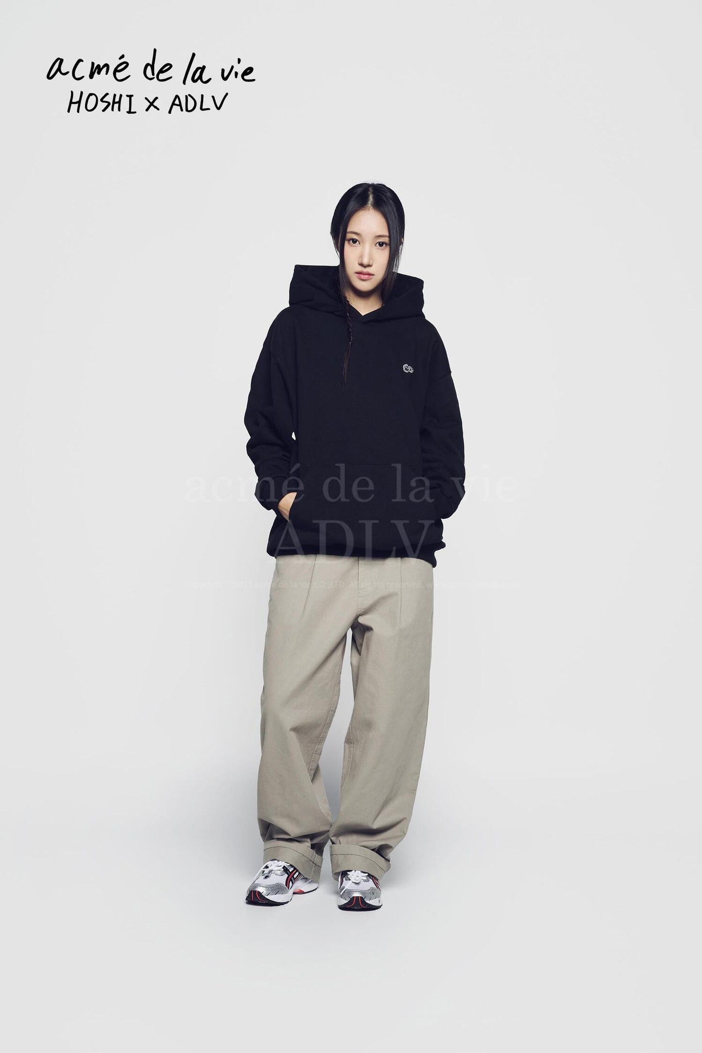 HOSHI X ADLV Wappen Hoodie Black