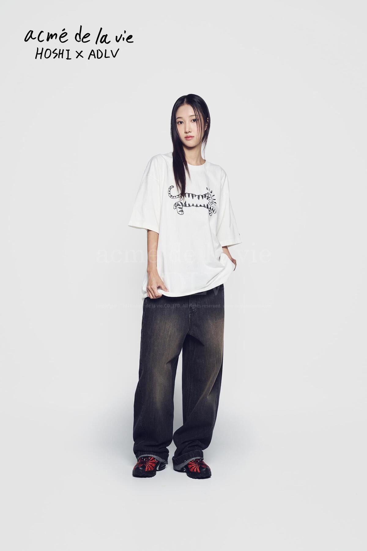 HOSHI X ADLV Tiger Sketch Short Sleeve T-Shirt Cream