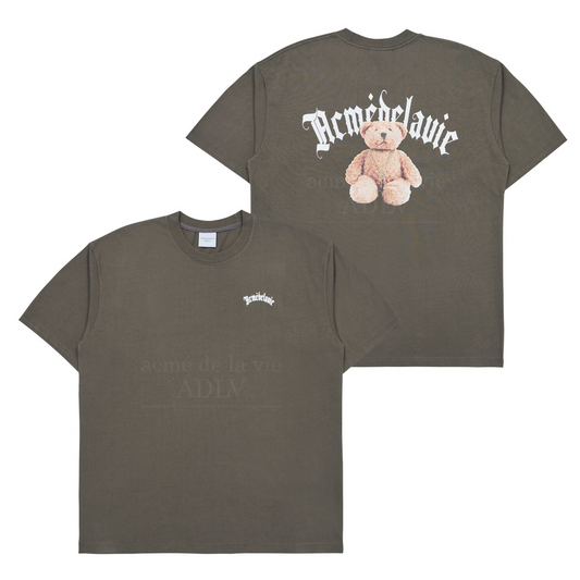 [acmé de la vie] Gold Chain Bear Doll Short Sleeve T-Shirt Cocoa