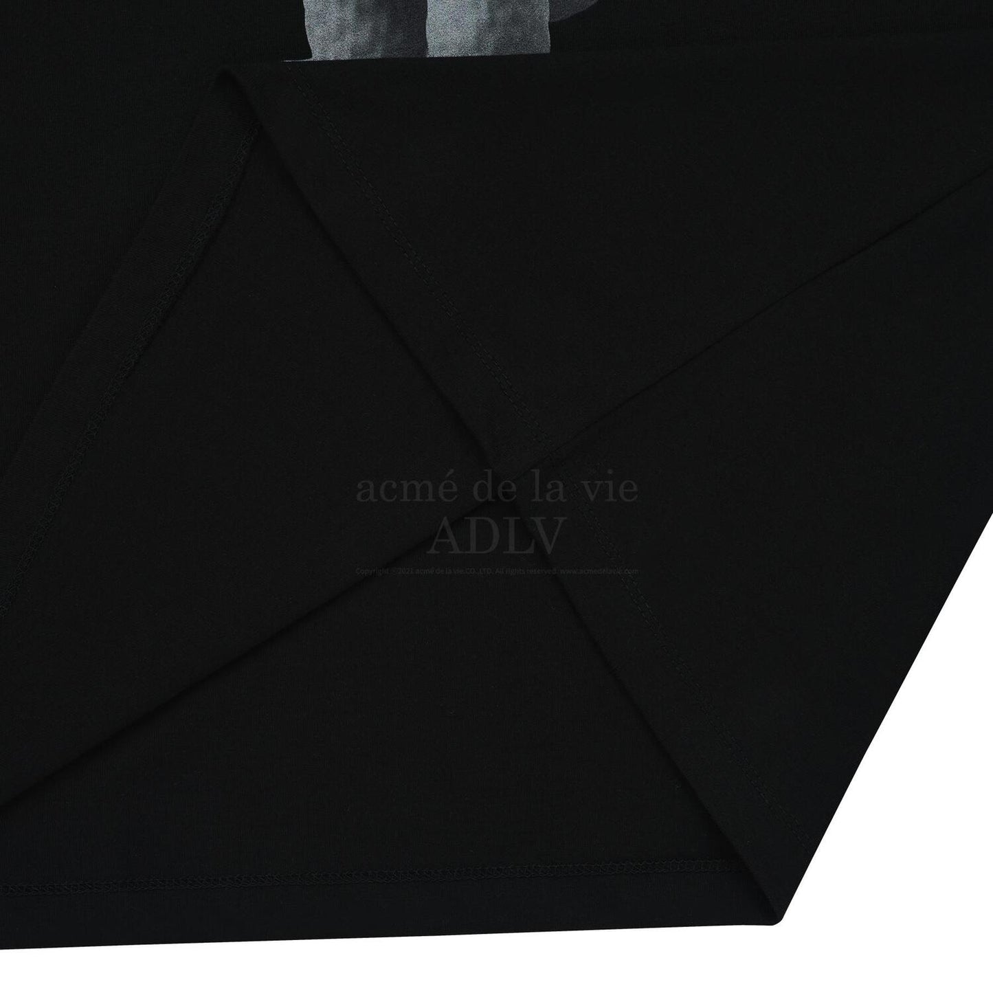 [acmé de la vie] DIN2LS Creature Short Sleeve T-Shirt Black