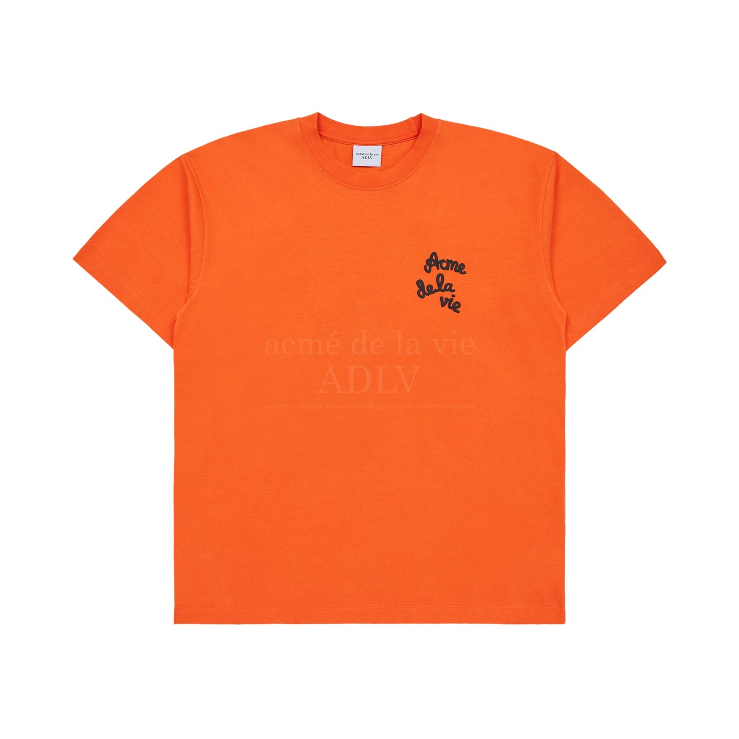 [acmé de la vie] Embossing Script Logo Short Sleeve T-Shirt Orange